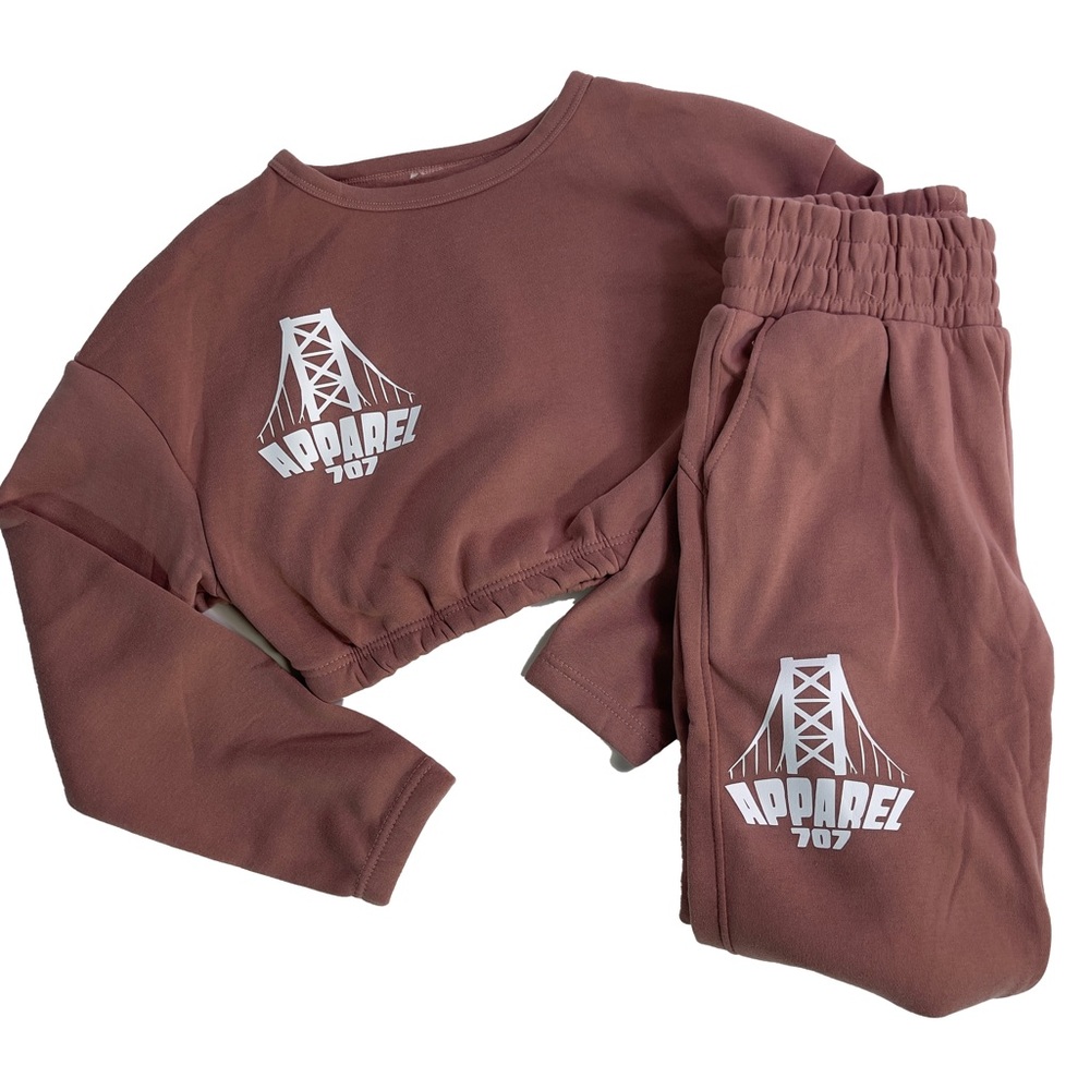 Apparel 707 Ladys Outfit Relaxed and comfortable 15% cotton 85% polyester